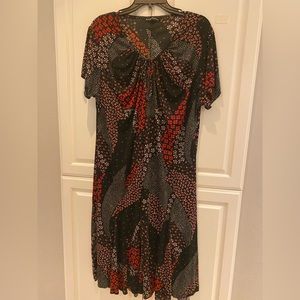 Beautiful A-line swing style midi dress